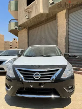 نيسان صنى 2026 أسود جديدة للبيع