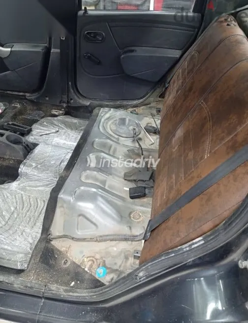 Renault Logan 2012 Gray Used for Sale - 2