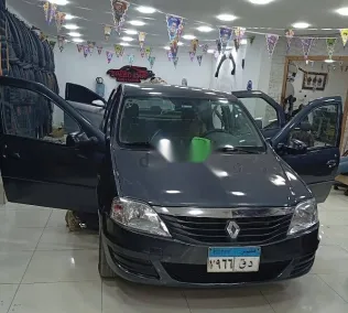 رينو لوجان 2012 رمادي مستعملة للبيع