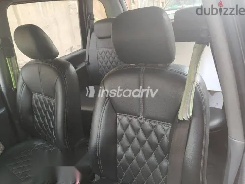 هيونداي ماتريكس 2006 أسود مستعملة للبيع - 1