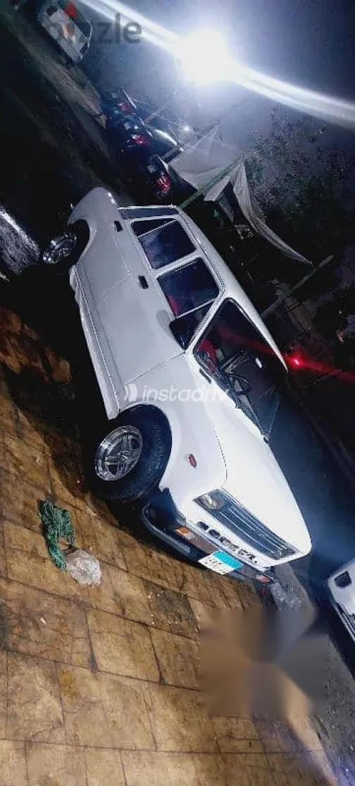 فيات 128 1987 أبيض مستعملة للبيع - 2