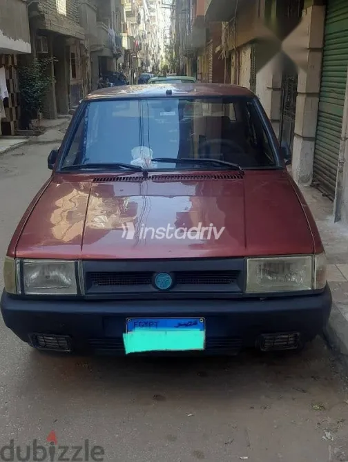 فيات شاهين 2001 أحمر مستعملة للبيع - 2