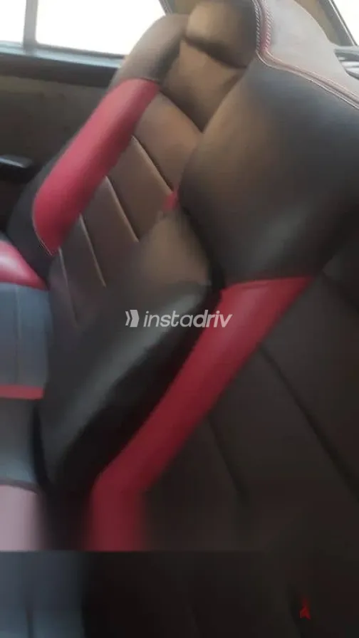 فيات شاهين 2001 أحمر مستعملة للبيع - 4