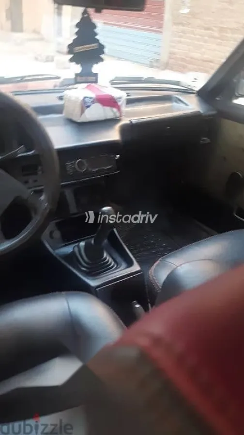 فيات شاهين 2001 أحمر مستعملة للبيع - 5