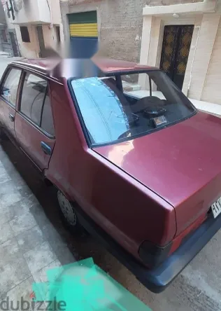 فيات شاهين 2001 أحمر مستعملة للبيع