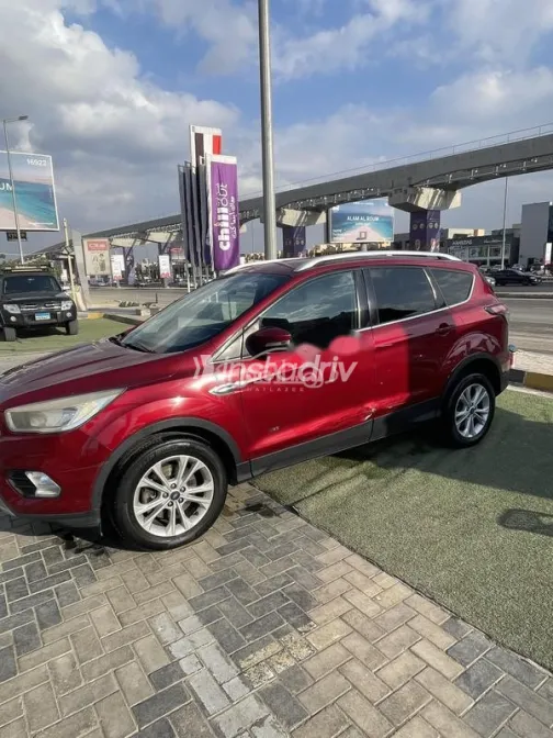 فورد كوجا 2019 أبيض مستعملة للبيع - 2