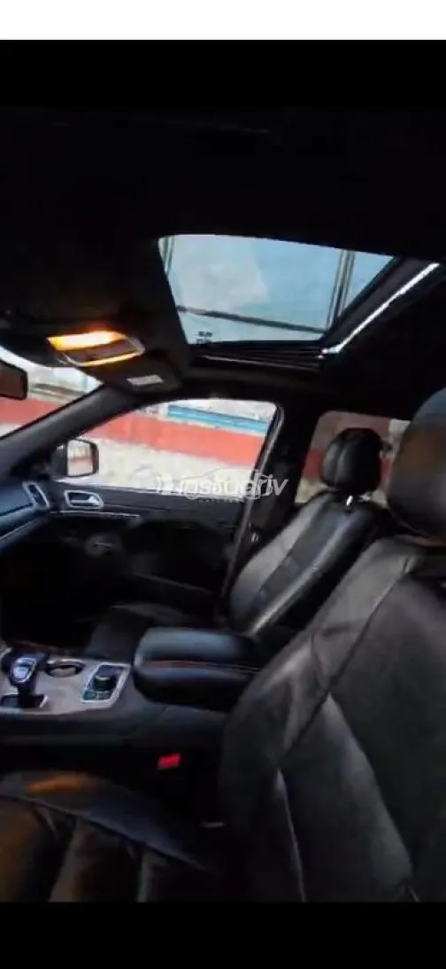 Jeep Grand Cherokee 2018 White Used for Sale - 5