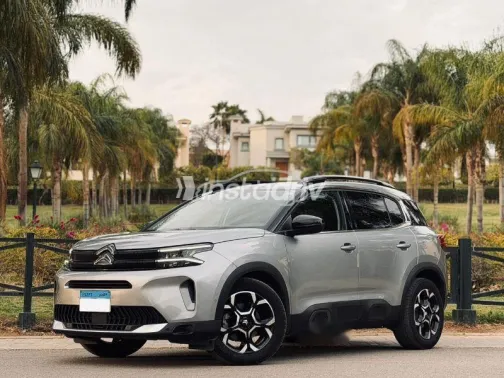 سيتروين C5 2025 رمادي مستعملة للبيع - 1