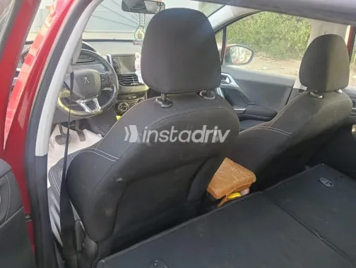 بيجو 2008 2018 أبيض مستعملة للبيع - 4