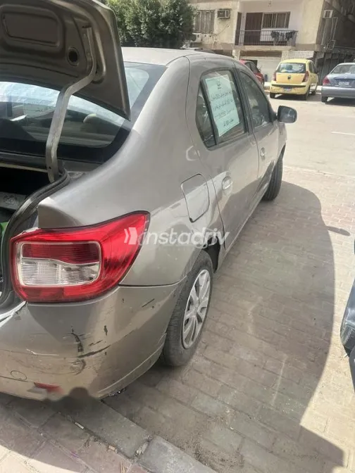 Renault Logan 2015 Bronze Used for Sale - 7