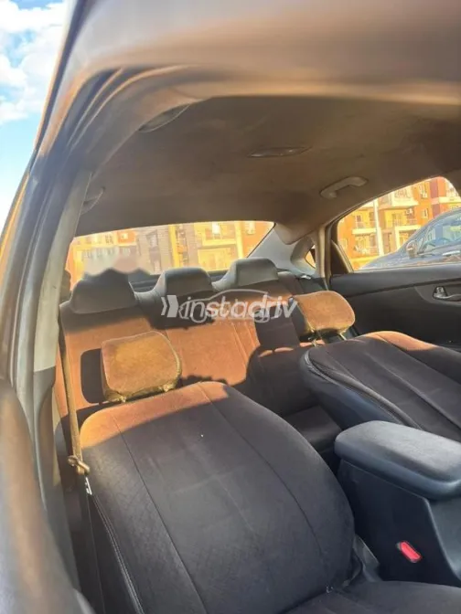 كيا جراند سيراتو 2019 أبيض مستعملة للبيع - 5