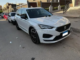 سيات تاراكو 2021 أبيض مستعملة للبيع