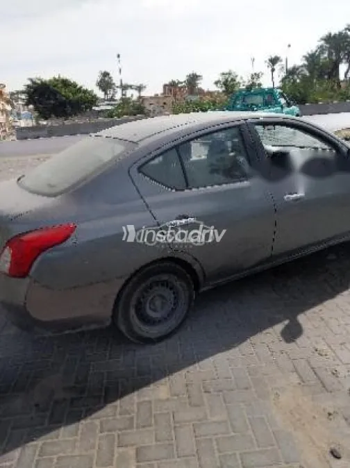 شيفروليه كروز 2010 أسود مستعملة للبيع - 5