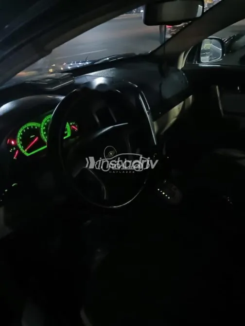 شيفروليه كابتيفا 2010 أسود مستعملة للبيع - 7