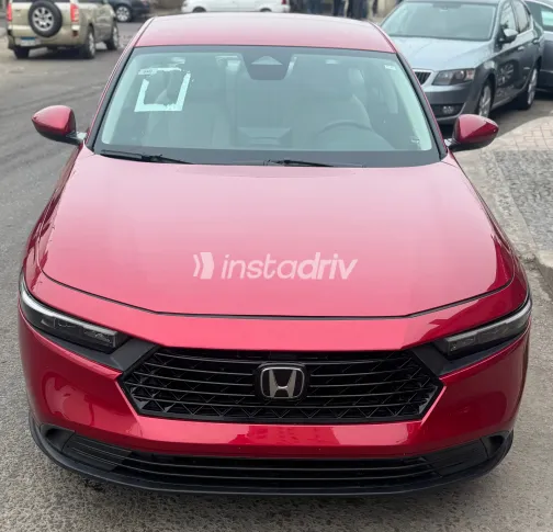 Honda Accord 2023 White Used for Sale - 1