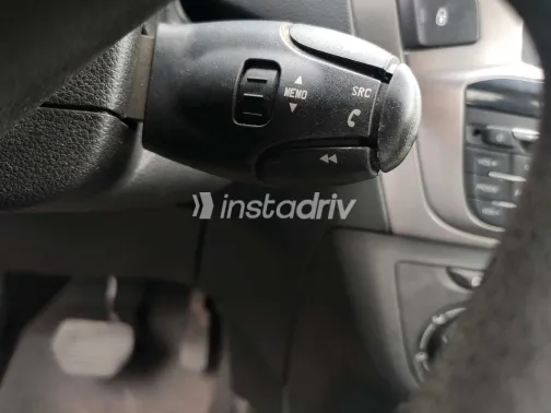 بيجو 301 2020 أبيض مستعملة للبيع - 4