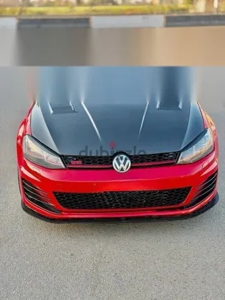 Volkswagen Golf 2014 Red Used for Sale