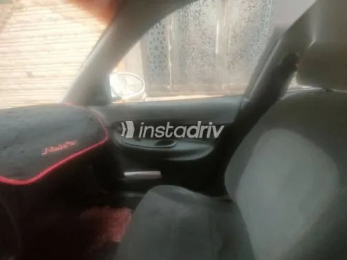 دايو نوبيرا 1997 أبيض مستعملة للبيع - 5