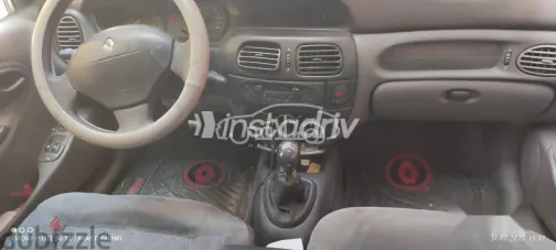 Renault Megane 2001 Green Used for Sale - 3