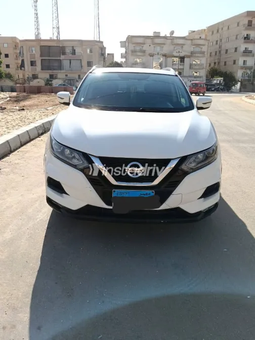 نيسان قشقاي 2021 أبيض مستعملة للبيع - 5