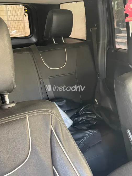 جيب شيروكي 2009 أبيض مستعملة للبيع - 8