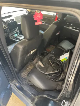 جيب شيروكي 2009 أبيض مستعملة للبيع