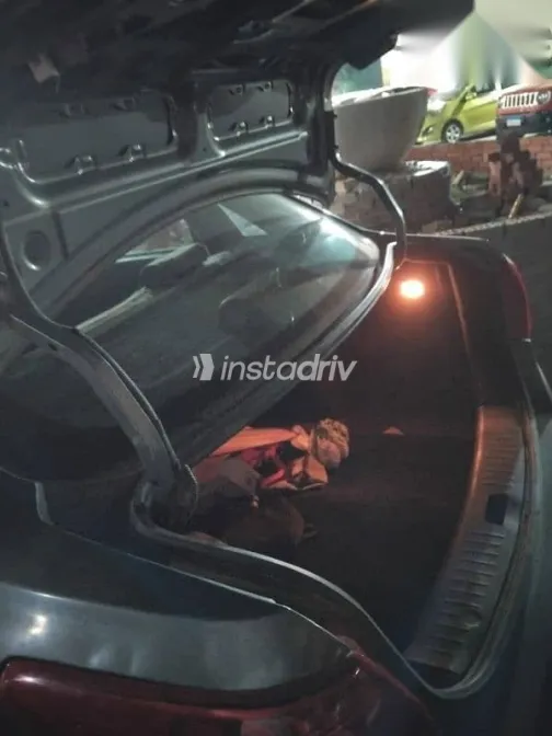 سينوفا A1 2015 فضي مستعملة للبيع - 4