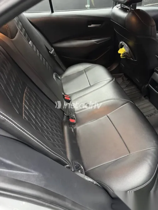 Toyota Corolla 2020 Silver Used for Sale - 7