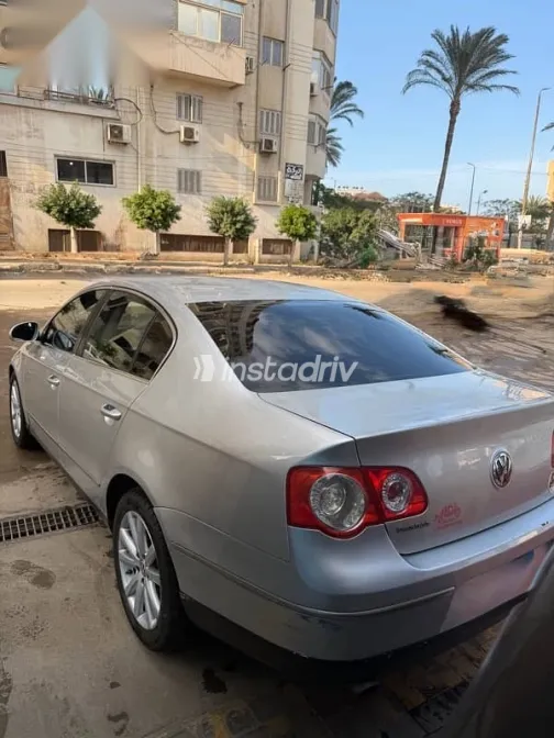 فولكس فاغن باسات 2008 فضي مستعملة للبيع - 5