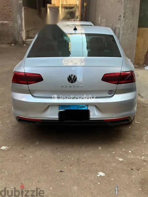 فولكس فاغن باسات 2021 فضي مستعملة للبيع - 2