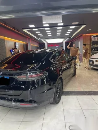 فورد فيوجن 2016 أسود مستعملة للبيع