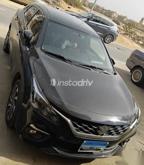 سوزوكى بالينو 2025 أسود مستعملة للبيع - 1