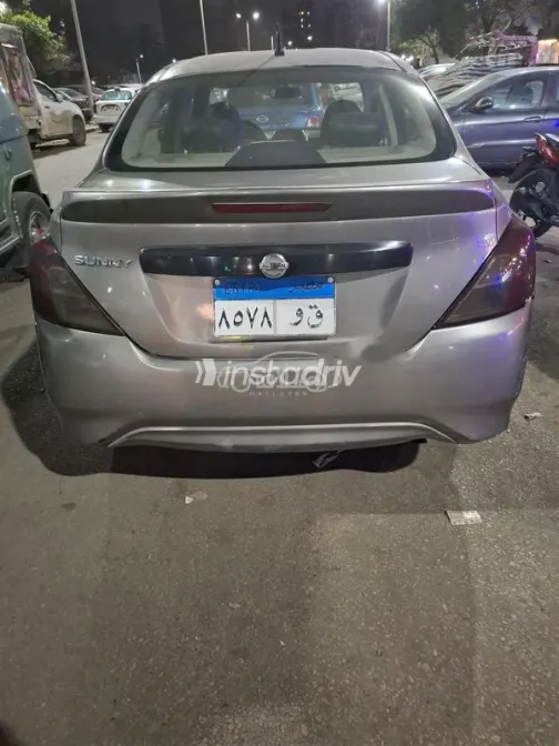 Nissan Sunny 2016 Gray Used for Sale - 2