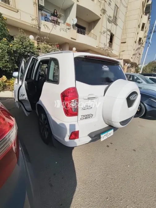 Chery Tiggo 3 2021 White Used for Sale - 1