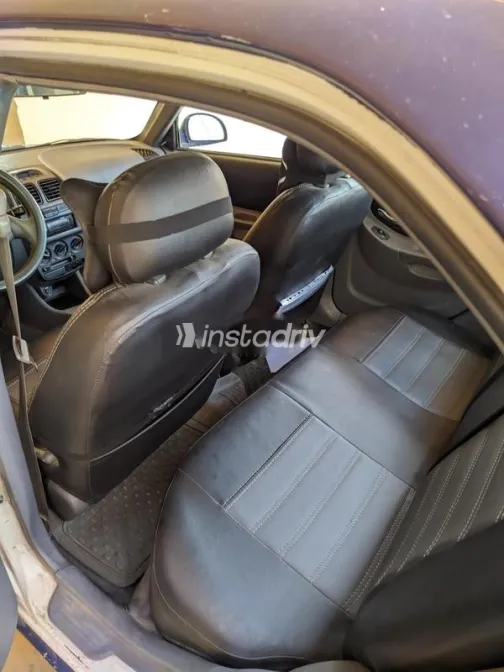 هيونداي فيرنا 2010 أزرق مستعملة للبيع - 2