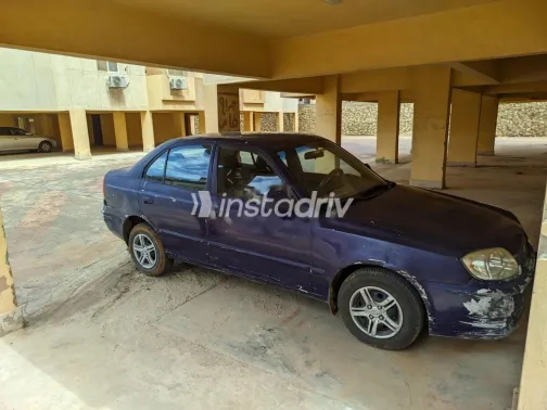 هيونداي فيرنا 2010 أزرق مستعملة للبيع - 7