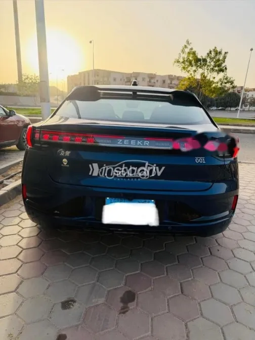 زيكر 001 2023 أزرق غامق مستعملة للبيع - 3