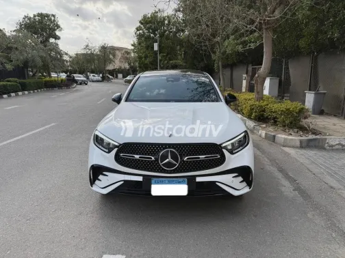 مرسيدس GLC 200 2024 أبيض مستعملة للبيع - 1