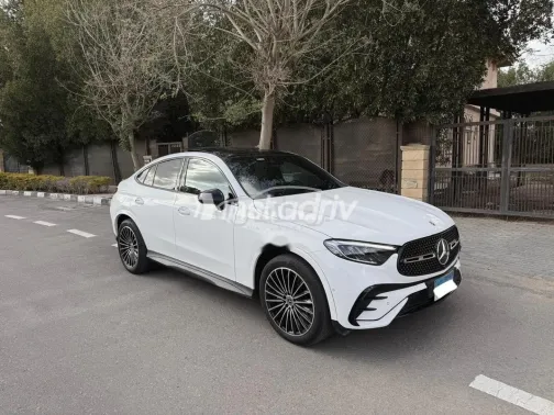 مرسيدس GLC 200 2024 أبيض مستعملة للبيع - 3