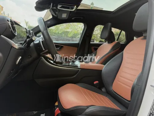 مرسيدس GLC 200 2024 أبيض مستعملة للبيع - 10