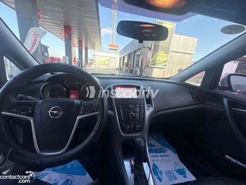 اوبل أسترا 2021 أبيض مستعملة للبيع - 3