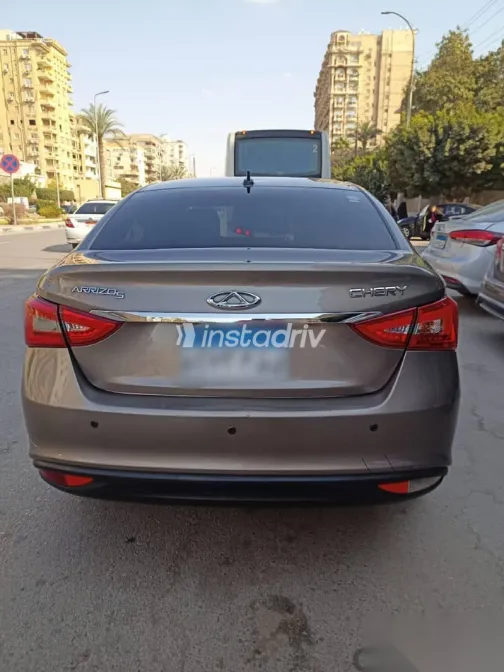 شيرى اريزو 3 2023 فضي مستعملة للبيع - 2