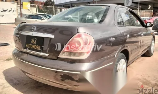 Nissan Sunny 2015 Gray Used for Sale - 6