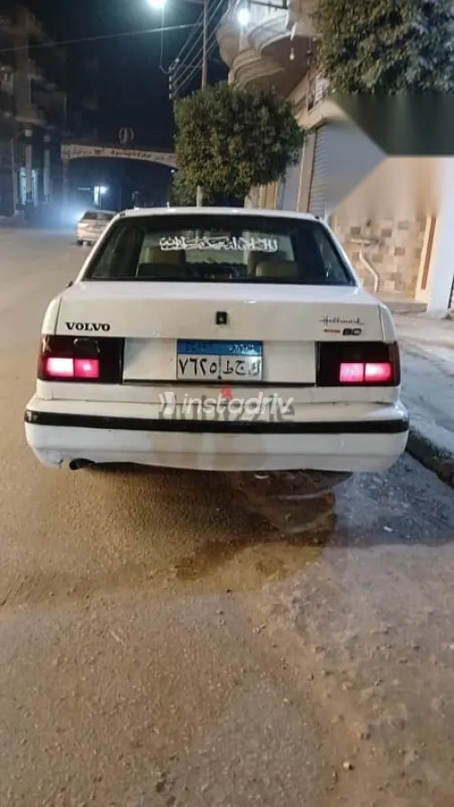 فولفو 460 1995 أبيض مستعملة للبيع - 1