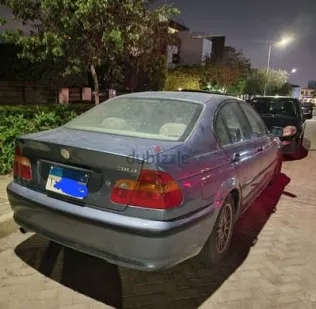 بي ام دبليو 316 2005 أزرق غامق مستعملة للبيع