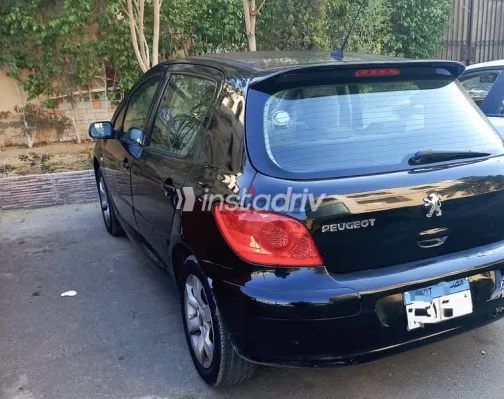 Peugeot 307 2006 Black Used for Sale - 4