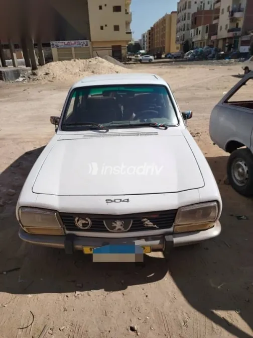 Peugeot 504 1979 White Used for Sale - 1
