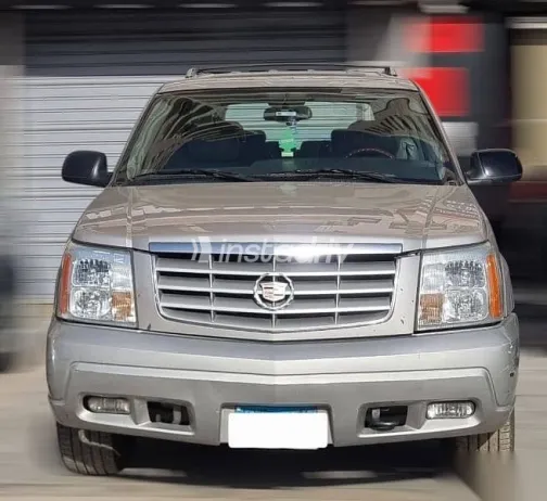 Cadillac Escalade 2005 Gold Used for Sale - 1