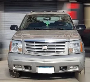 Cadillac Escalade 2005 Gold Used for Sale