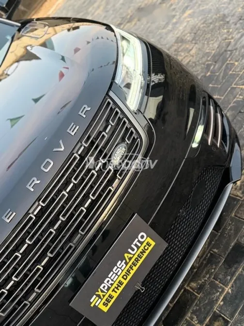 لاند روفر فيلار 2025 أسود مستعملة للبيع - 2